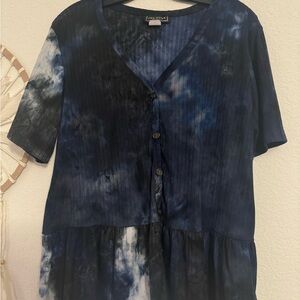 Avenue Blue Short Sleeve Blouse with Tie Front and Ribbed Style